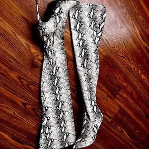 Steven Madden Dominique thigh high /over the knee boots